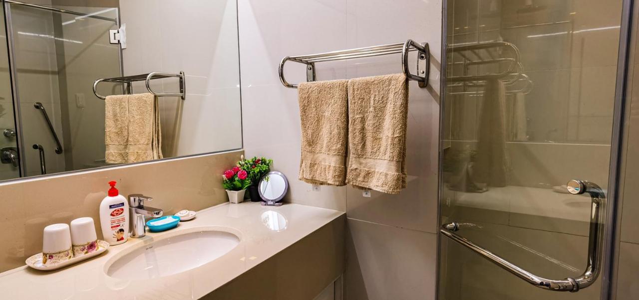 Oceanfront At Arterra, Fast Wifi, Nflix, Kitchen - H Or L Villa มักตัน ภายนอก รูปภาพ